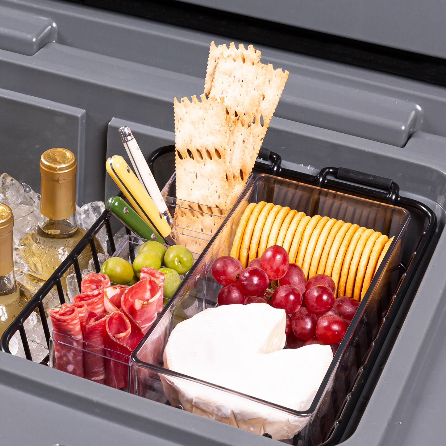 brutank-35qt-55qt-dry-rack-q4 brutank-dry-rack_accessory_alt-1.png