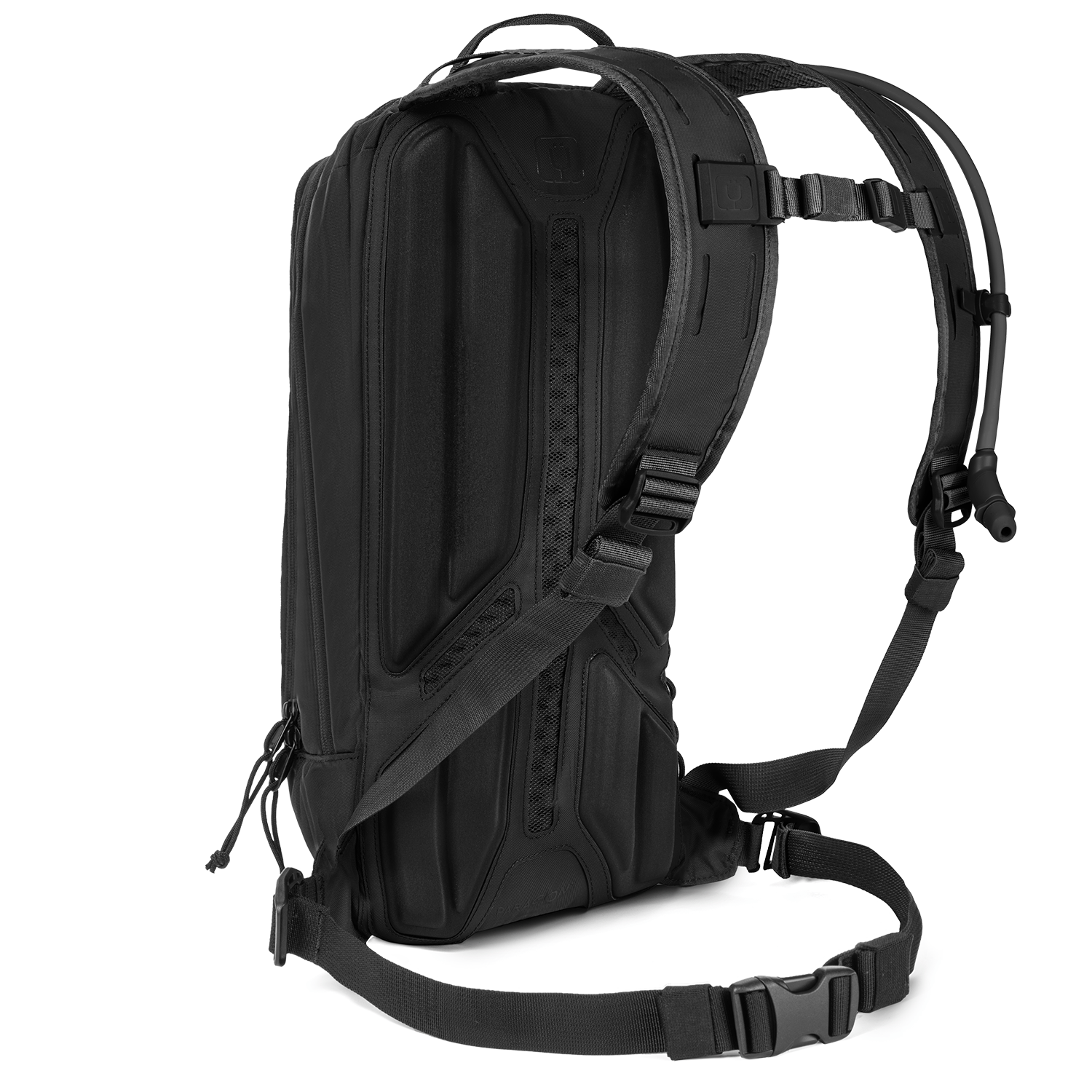 paragon-hydration-pack-q8 Paragon_Black_Quarter.png