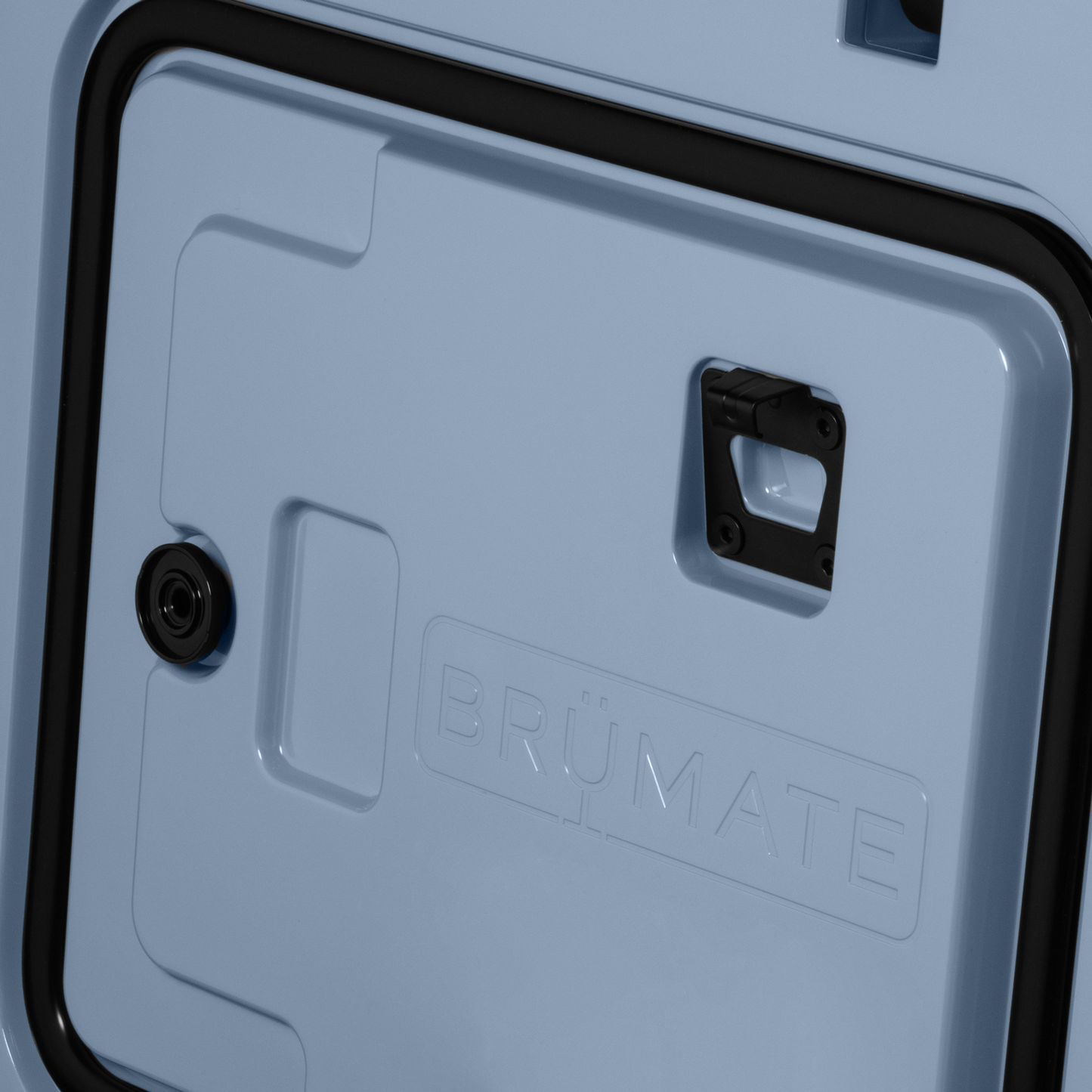 ultimate-day-trip-cooler-bundle-k7 brutank-35qt-denim-bottle-opener.png